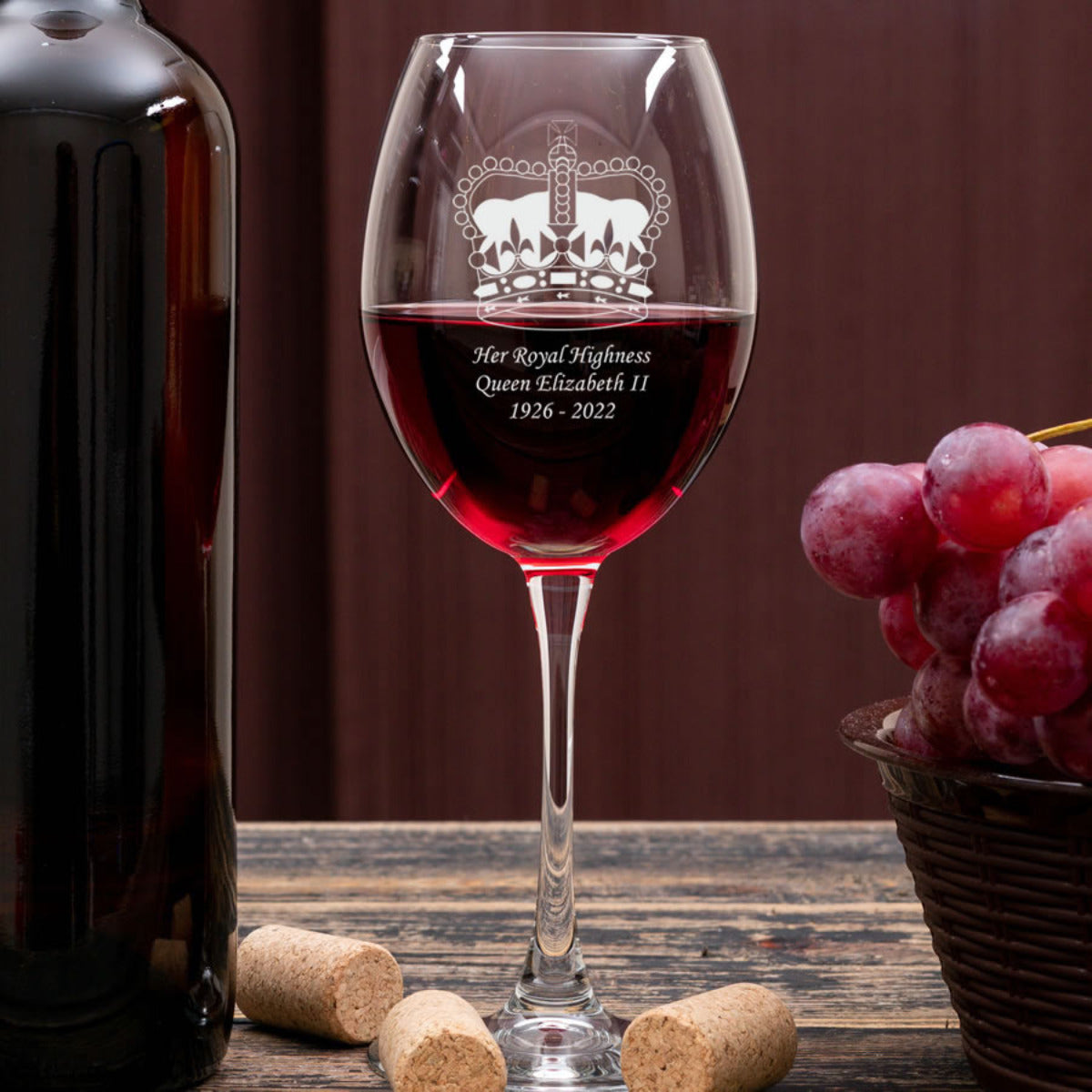 In Memory of HRH her Majesty the Queen Elizabeth II Wine Glass
