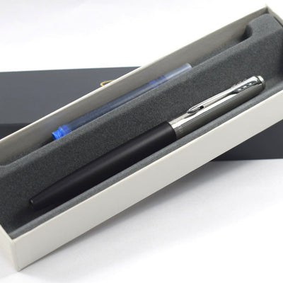 Engraved FOUNTAIN PEN Parker Jotter 'Bond Street' Black Personalised Pen