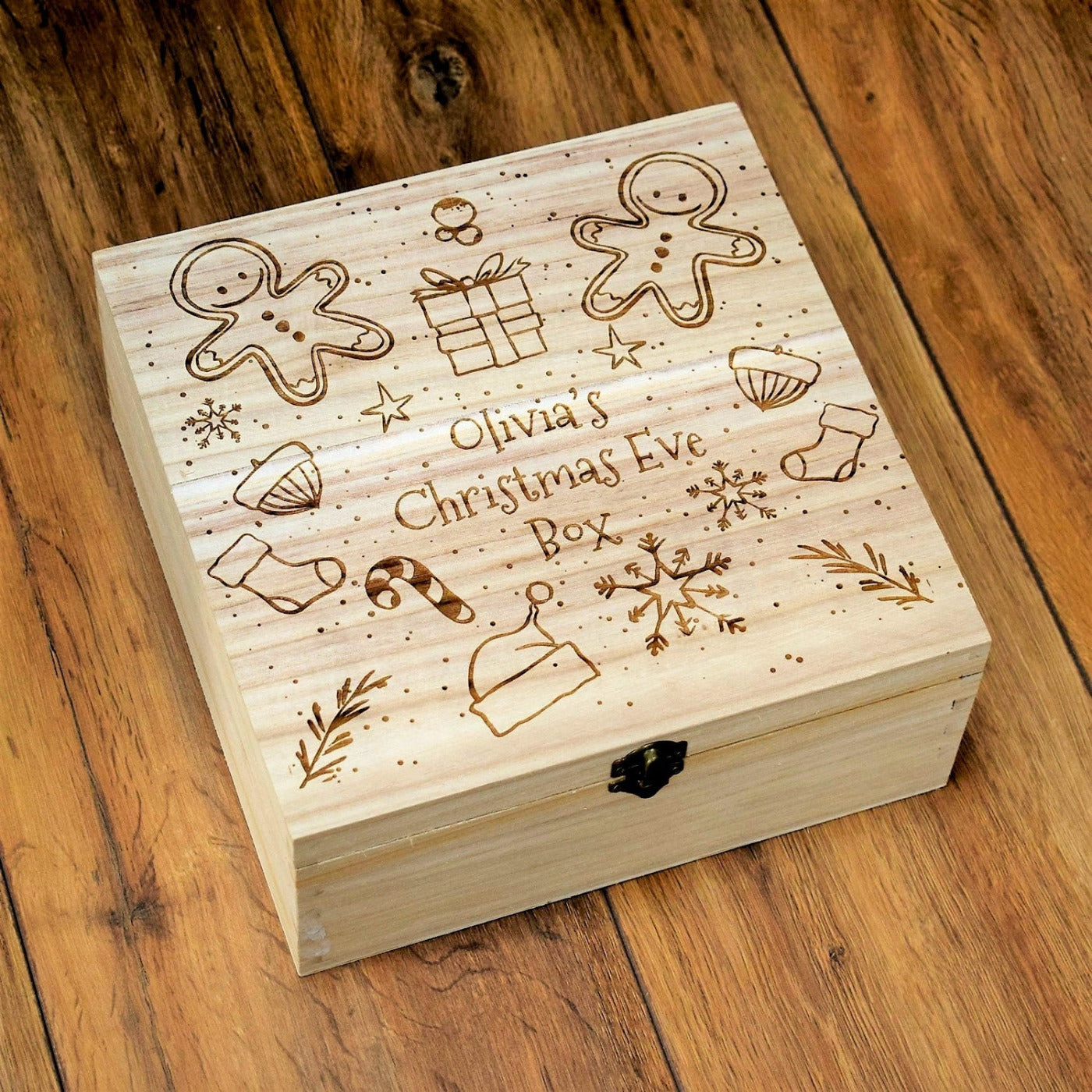 Personalised, Engraved Wooden Christmas Eve Box - Gingerbread Men