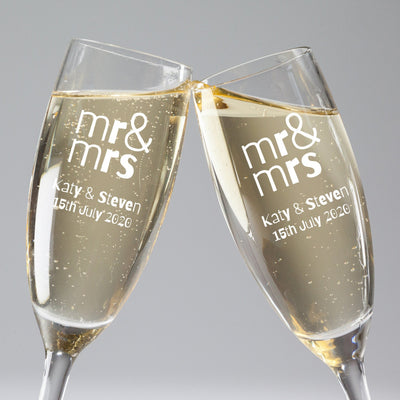 Mr & Mrs Bold Text